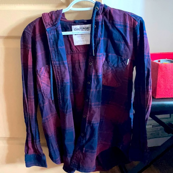 Boyfriend Flannel - Picture 1 of 3